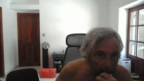 Simon online show from May 21, 7:54 am