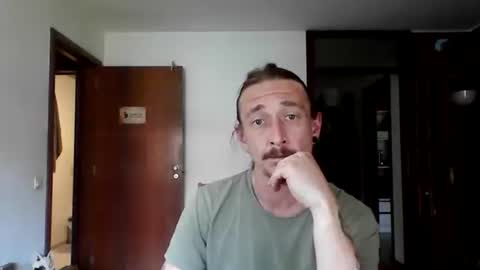 Amateur Wizard online show from May 18, 1:22 pm