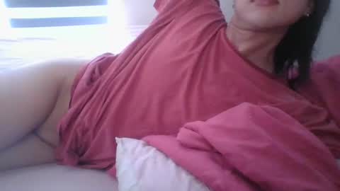 simple887 online show from August 9, 12:33 am
