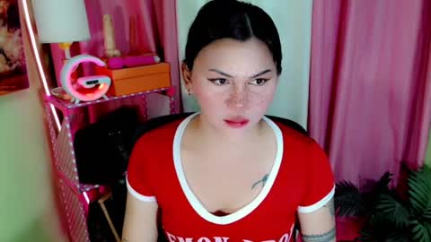 nathalie online show from July 21, 4:31 pm