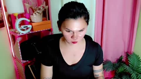 nathalie online show from July 28, 9:15 am