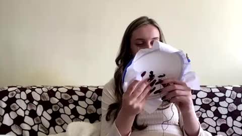 Nevena online show from August 7, 9:42 am