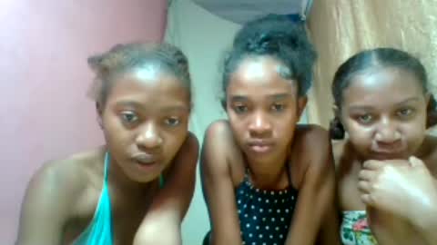 sinah039 online show from August 11, 12:40 pm