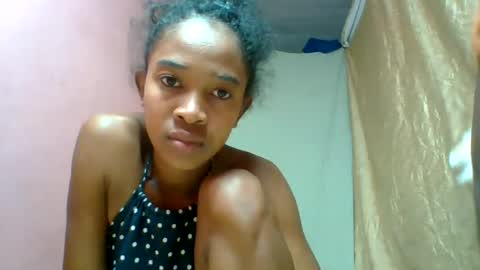 sinah039 online show from August 11, 8:22 pm
