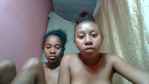 sinah039 online show from August 12, 8:38 am