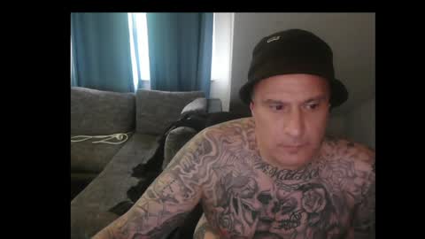 sinalco1975 online show from May 8, 4:36 am