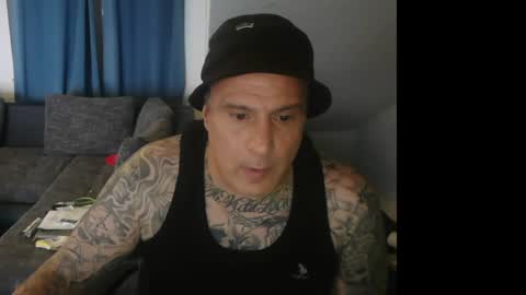 sinalco1975 online show from May 31, 2:57 am