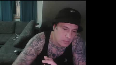 sinalco1975 online show from June 11, 2:40 am