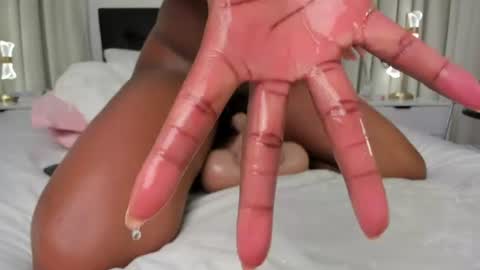 sincerre9_tara online show from August 11, 1:46 pm