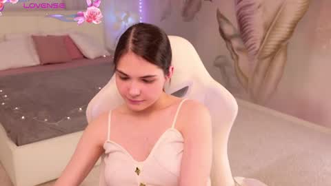 sindell_cryell online show from August 9, 12:44 am