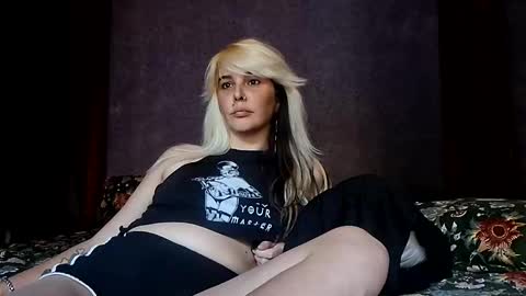Aussie Sindy Rocker online show from June 5, 2:05 am