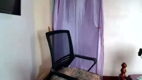 Ava online show from July 19, 8:38 am