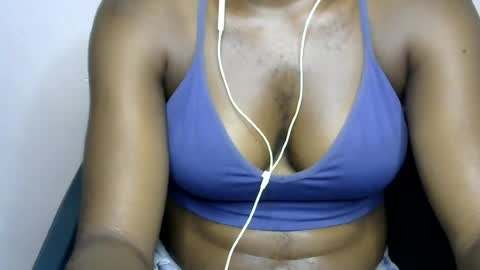 sinful_bitch90 online show from August 14, 6:22 pm