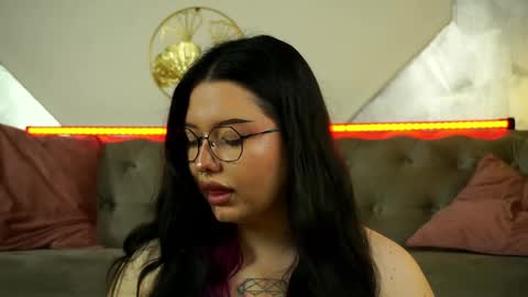 sinfull angel online show from June 8, 5:46 am