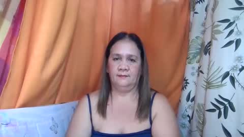 Single momma68 online show from February 19, 6:44 am