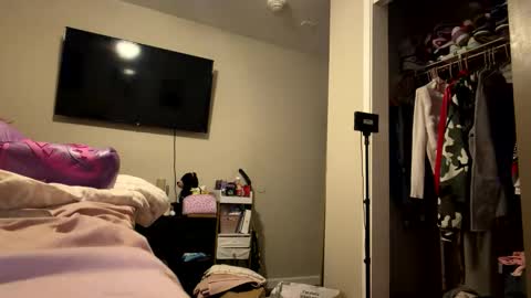sinn3er online show from February 18, 3:25 am