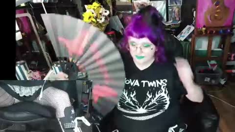 Sinstress hemlock online show from August 8, 1:16 am