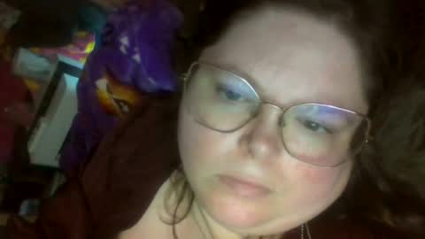 Siofra online show from August 4, 9:01 pm