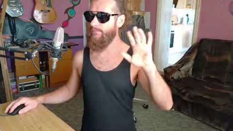 I am The Fourth and only Sir. Pelo online show from July 31, 6:41 am