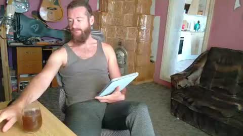 I am The Fourth and only Sir. Pelo online show from August 11, 4:58 am