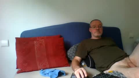 sirdon83 online show from July 13, 3:29 pm