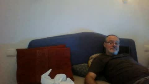 sirdon83 online show from July 19, 7:49 pm
