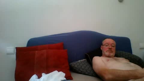 sirdon83 online show from July 20, 3:48 pm