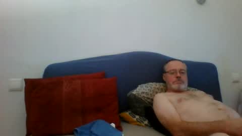sirdon83 online show from July 25, 4:33 pm