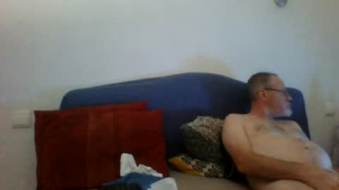 sirdon83 online show from July 25, 5:39 pm