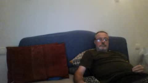 sirdon83 online show from August 1, 7:09 pm