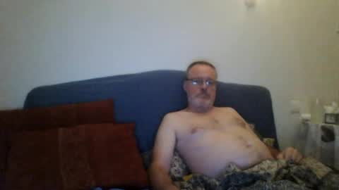 sirdon83 online show from August 9, 2:01 am