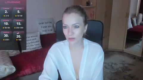 sirenasilk online show from August 9, 9:21 am