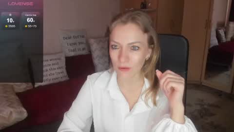 sirenasilk online show from August 13, 9:01 am