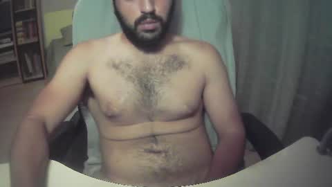 sissy_bear_ online show from August 17, 3:11 am