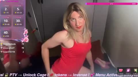 sissymaddieee online show from July 7, 11:30 pm