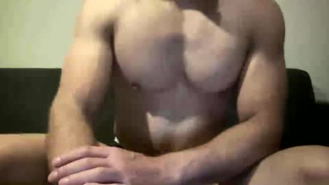 sissymuscle online show from July 31, 7:41 pm