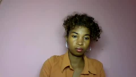 sisybelle online show from August 11, 8:27 am