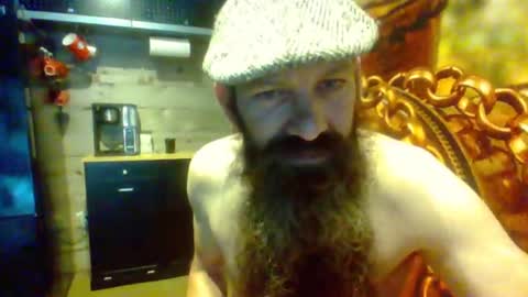 sitonmybeardxxx online show from June 19, 10:43 pm