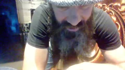 sitonmybeardxxx online show from July 25, 3:38 pm