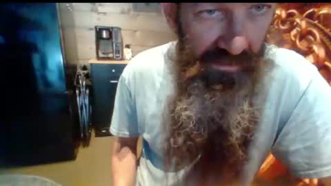sitonmybeardxxx online show from August 3, 11:01 pm
