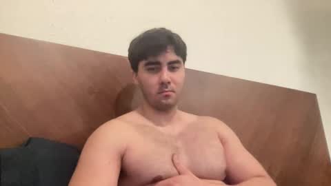 sixpacker_ online show from February 22, 11:42 am