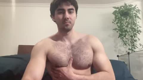 sixpacker_ online show from August 10, 5:20 am