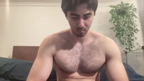 sixpacker_ online show from August 13, 4:48 am