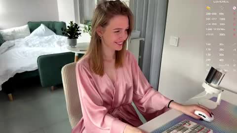 Emma online show from August 11, 12:07 pm