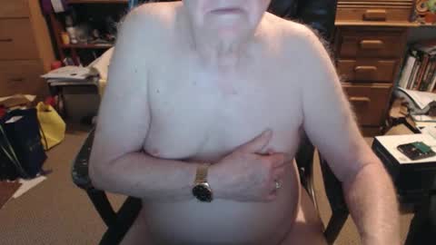 sjbottomboi online show from June 3, 3:10 am