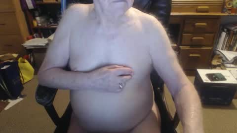 sjbottomboi online show from June 9, 12:33 pm