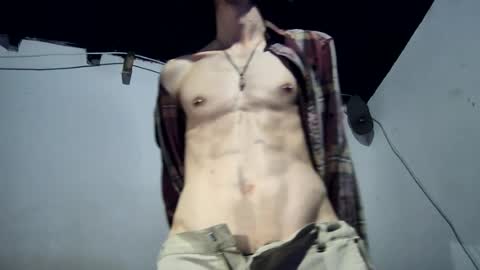 sk8sir online show from August 1, 5:02 am