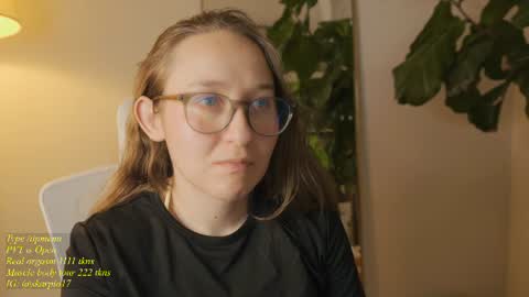 Scarlett online show from July 31, 2:18 am