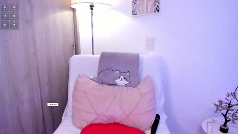 Skeet  online show from July 18, 4:19 pm