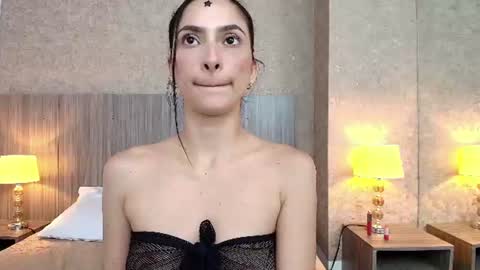 Ariadna online show from August 8, 5:46 pm